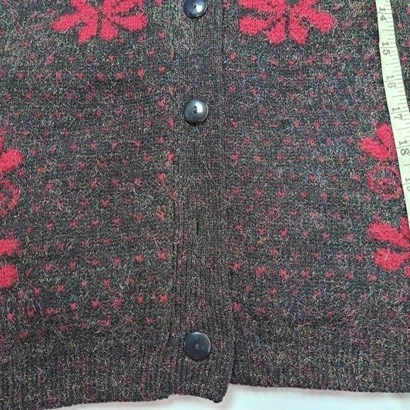 VINTAGE Handmade Knit Cardigan Sweater - Picture 11 of 11